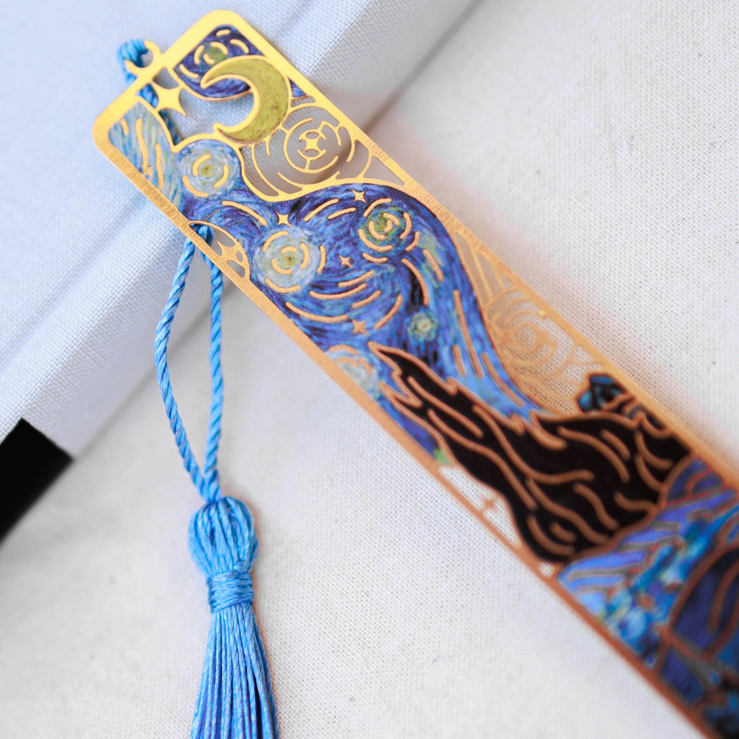 Bookmark Masterpieces - Designs Inspired by Van Gogh & Monet